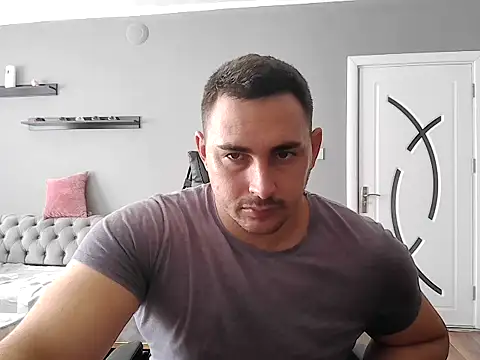 Snapshot of mastermute chatting on October 16, 2025, 9:21 am mastermute online show from October 16, 2025, 9:21 am