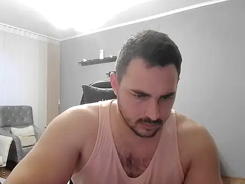 Snapshot of mastermute chatting on November 15, 2025, 2:57 pm mastermute online show from November 15, 2025, 2:57 pm