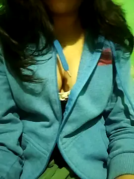 Snapshot of Hornyme18 chatting on November 26, 2025, 5:47 pm Hornyme18 online show from November 26, 2025, 5:47 pm