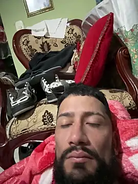 Snapshot of Santiago_hot19 chatting on October 29, 2025, 4:37 am Santiago hot19 online show from October 29, 2025, 4:37 am