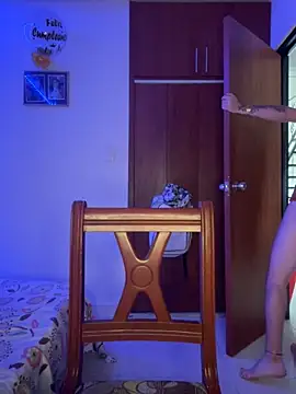 Snapshot of davidxxx_2012 chatting on October 10, 2025, 8:41 pm davidxxx 2012 online show from October 10, 2025, 8:41 pm