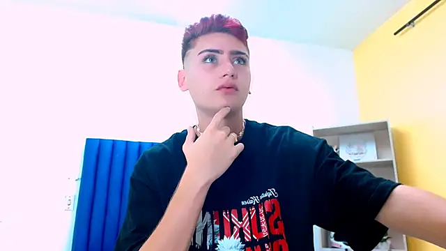 Alex Millerss online show from December 3, 2025, 11:14 pm