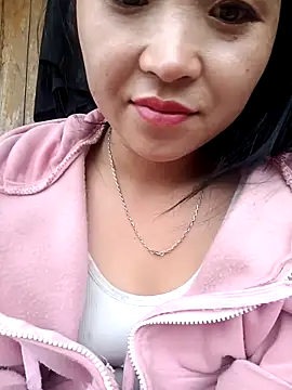 miemie-xx online show from October 21, 2025, 11:38 pm