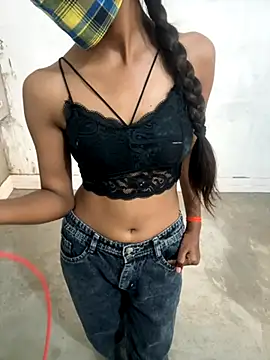 Snapshot of Rani_hot2 chatting on October 25, 2025, 7:05 am Rani hot2 online show from October 25, 2025, 7:05 am