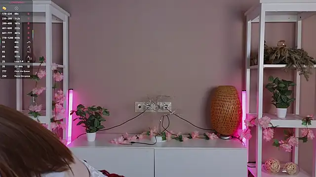 Snapshot of LittleCutieSandy chatting on November 30, 2025, 3:10 am LittleCutieSandy online show from November 30, 2025, 3:10 am