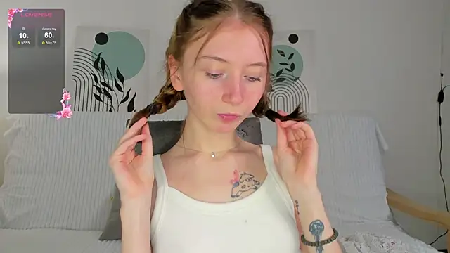 Snapshot of try_love_ chatting on November 12, 2025, 8:59 am try love online show from November 12, 2025, 8:59 am