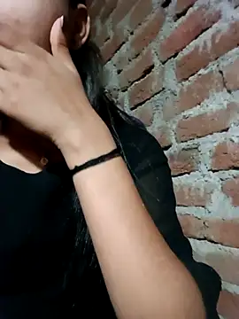 Snapshot of Gb_sunena chatting on October 21, 2025, 8:31 pm Gb sunena online show from October 21, 2025, 8:31 pm