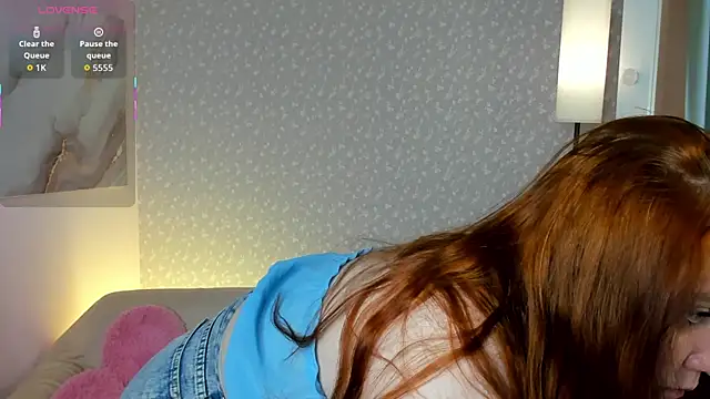 Diana charon online show from November 30, 2025, 1:09 am