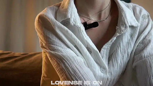 MarcyFrazee online show from October 31, 2025, 4:02 am