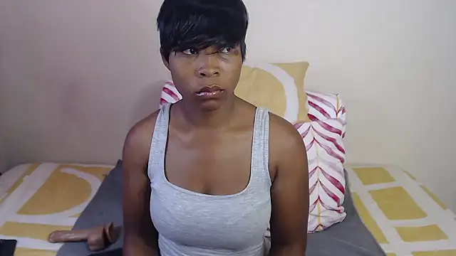 Tillah87 online show from October 19, 2025, 11:00 am