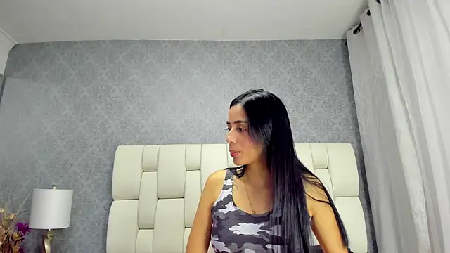 Snapshot of nicollandjhon chatting on November 11, 2025, 1:38 am nicollandjhon online show from November 11, 2025, 1:38 am