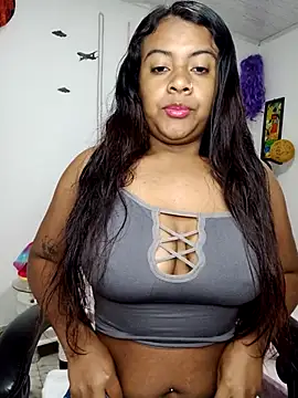 Snapshot of vannesitha25 chatting on December 4, 2025, 2:48 pm vannesitha25 online show from December 4, 2025, 2:48 pm