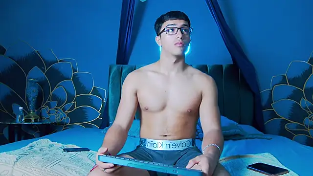 Stefano Calle online show from November 8, 2025, 12:27 pm