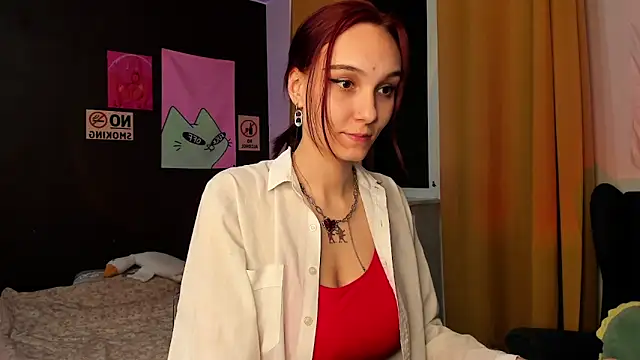 Snapshot of Aurisinst chatting on October 16, 2025, 7:37 pm Aurisinst online show from October 16, 2025, 7:37 pm