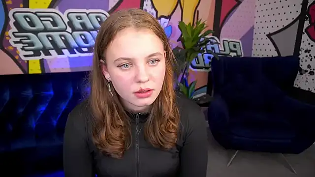 Snapshot of SnowWhiti chatting on October 28, 2025, 2:20 pm SnowWhiti online show from October 28, 2025, 2:20 pm