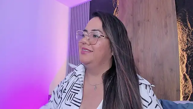 Snapshot of samantha29x_ chatting on October 20, 2025, 12:27 pm samantha29x online show from October 20, 2025, 12:27 pm