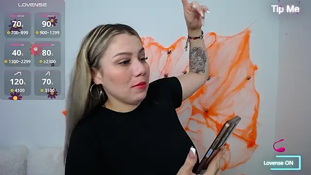 Isabella wish1 online show from October 22, 2025, 1:33 pm