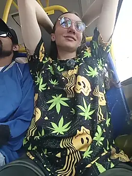 Snapshot of Lucy_colee chatting on November 14, 2025, 7:01 pm Lucy colee online show from November 14, 2025, 7:01 pm