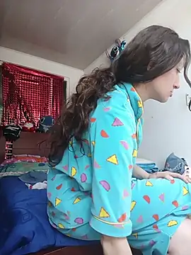 Snapshot of Lucy_colee chatting on November 18, 2025, 4:44 pm Lucy colee online show from November 18, 2025, 4:44 pm