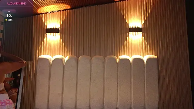 Kendall rossii  online show from December 4, 2025, 3:27 am