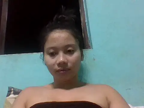 Snapshot of Baby_girl0516 chatting on October 12, 2025, 12:48 pm Baby girl0516 online show from October 12, 2025, 12:48 pm