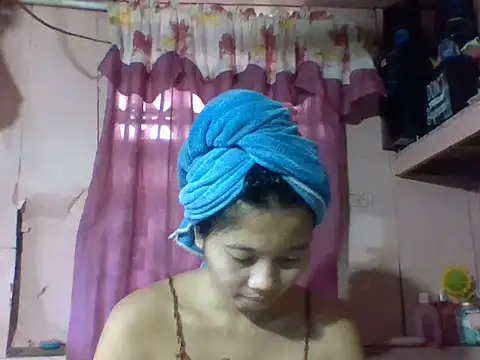 Snapshot of Baby_girl0516 chatting on October 24, 2025, 5:59 am Baby girl0516 online show from October 24, 2025, 5:59 am