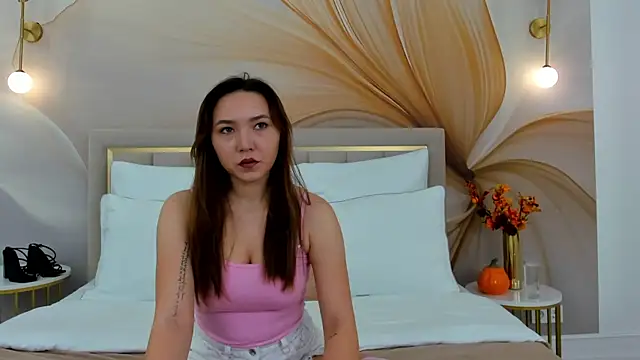 AnnaJonson online show from November 17, 2025, 3:01 am