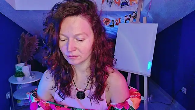 Snapshot of AuroraBorealis__ chatting on October 20, 2025, 6:47 am AuroraBorealis online show from October 20, 2025, 6:47 am