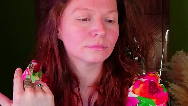 Snapshot of AuroraBorealis__ chatting on November 26, 2025, 6:36 am AuroraBorealis online show from November 26, 2025, 6:36 am