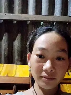 gio-thu online show from November 6, 2025, 4:08 pm