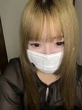 Snapshot of _Minami_x chatting on October 13, 2025, 2:17 pm Minami x online show from October 13, 2025, 2:17 pm