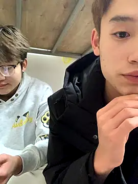 Snapshot of KK-cuteboy chatting on December 1, 2025, 12:10 pm KK-cuteboy online show from December 1, 2025, 12:10 pm