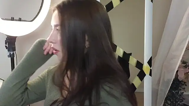 Sandy Steel online show from November 1, 2025, 9:17 pm