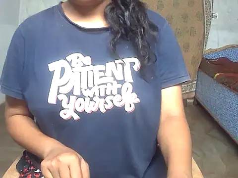 Snapshot of manju_02 chatting on October 10, 2025, 4:00 am manju 02 online show from October 10, 2025, 4:00 am