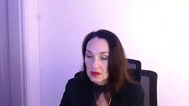 Snapshot of Rosie_Rosee chatting on November 12, 2025, 8:04 am Rosie Rosee online show from November 12, 2025, 8:04 am