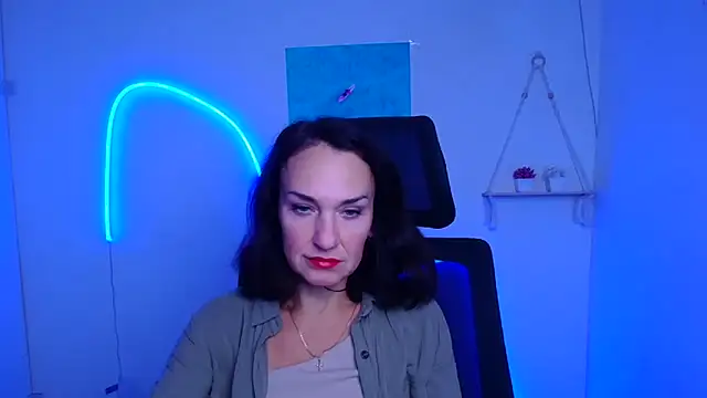 Snapshot of Rosie_Rosee chatting on December 18, 2025, 12:22 pm Rosie Rosee online show from December 18, 2025, 12:22 pm