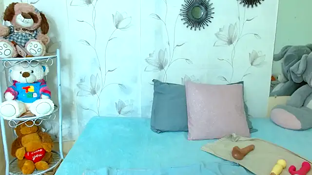 Snapshot of zara_cute chatting on November 10, 2025, 12:15 pm zara cute online show from November 10, 2025, 12:15 pm