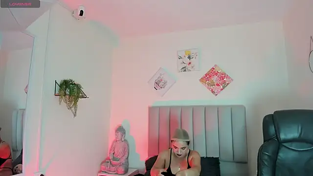 Snapshot of Kiaraa88 chatting on November 15, 2025, 11:40 am Kiaraa88 online show from November 15, 2025, 11:40 am