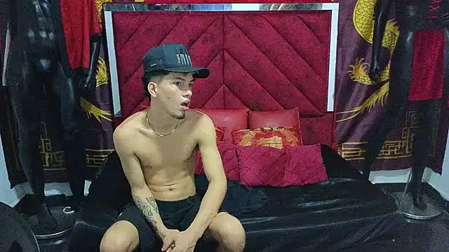 Pride couple online show from October 17, 2025, 11:29 pm