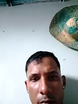 blackhot30 online show from November 24, 2025, 7:13 pm