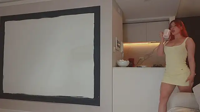 AbrilColls  online show from October 18, 2025, 2:03 am