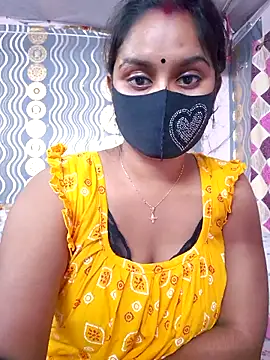 Sweet-Maddlina online show from November 9, 2025, 5:44 pm