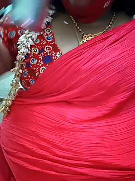 Snapshot of sweetrevathi chatting on October 12, 2025, 7:02 pm sweetrevathi online show from October 12, 2025, 7:02 pm