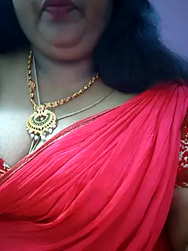 Snapshot of sweetrevathi chatting on November 16, 2025, 5:18 pm sweetrevathi online show from November 16, 2025, 5:18 pm