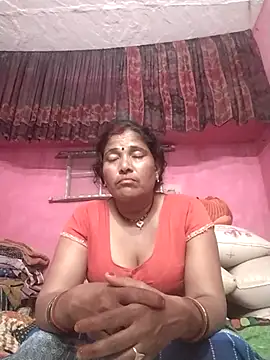 Snapshot of R_sehjal chatting on October 13, 2025, 9:15 pm R sehjal online show from October 13, 2025, 9:15 pm