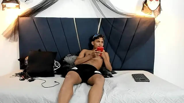 Snapshot of ryder_cum23 chatting on October 19, 2025, 9:10 am ryder cum23 online show from October 19, 2025, 9:10 am