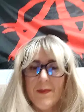 Snapshot of Amelialove42 chatting on November 22, 2025, 7:02 pm Amelialove42 online show from November 22, 2025, 7:02 pm