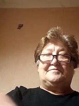 Katherine735 online show from November 13, 2025, 6:07 pm