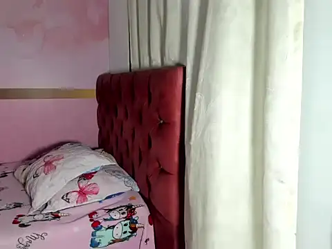 Snapshot of Dakota_evans18 chatting on October 19, 2025, 10:32 pm Dakota evans18 online show from October 19, 2025, 10:32 pm