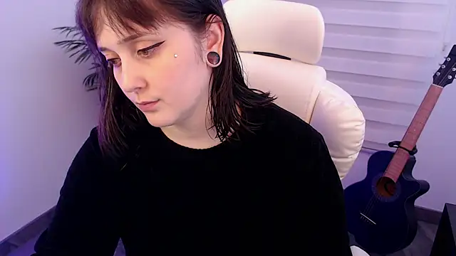 Fallenag666 online show from November 24, 2025, 11:48 pm